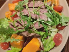 澳大利亚侧腹牛排蔬菜碟-Brut Eatery Wine Bar & Restaurant (建国东路店)