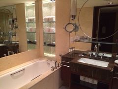 iphone_upload_pic-上海波特曼丽思卡尔顿酒店