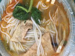 -丽丽三鲜螺蛳粉(田林路店)