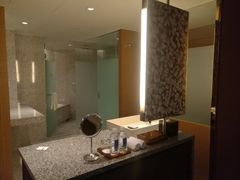 -上海外滩茂悦大酒店