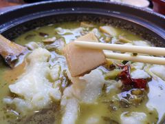 鱼豆腐-周鱼小馆石锅酸菜鱼(活力汇店)