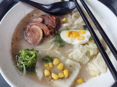 -彗星餐厅(香港迪士尼乐园)