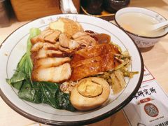 狮头牌鹅肉拼五花肉饭-狮头牌卤味研究所·卤味饭(花城汇南区店)