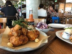 -ROAST coffee & eatery