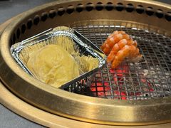 -铭牛烧肉·和牛海鲜自助(高新月牙湖店)