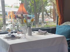 -火车头法国西餐厅