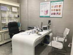 -痘院士专业祛痘皮肤管理