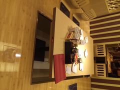 -万岁料理回转寿司(华贸店)