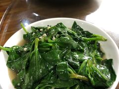 -芦茨金富饭庄·25年老字号·专做稻草鸡