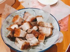 脆口烧肉-园林美食城·本土农家菜(杨和镇店)