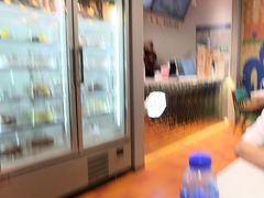 -DQ·蛋糕·冰淇淋(大宁国际商业广场店)