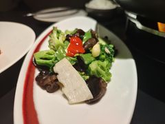 -麻六记(凤凰汇店)