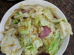 手撕包菜-张一品食府