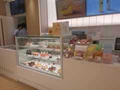 面包甜点陈列柜-好利来(北新桥店)
