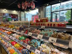 零售区-老婆大人量贩零食连锁象山石浦南屏路店