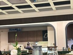 -静香HOUSE·全时段融合餐厅(七星欢乐颂店)
