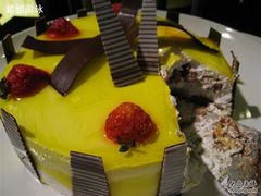 蛋糕-岷山饭店-芝芝自助餐厅