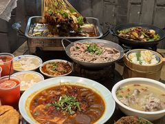 -肖四女乐山跷脚牛肉(滨江天街店)