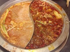 -沸炉重庆老火锅(军事博物馆店)