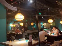 -佬麻雀·新湘菜(珠海金发购物中心店)