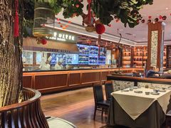 -八府香鸭·啫啫煲(华山路店)