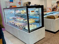 面包甜点陈列柜-BreadTalk面包新语(龙之梦购物中心莘庄店)