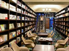 android_upload_pic-钟书阁(松江泰晤士小镇店)