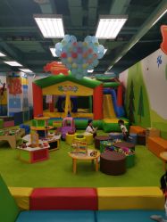 -莫莉幻想儿童乐园(郑州丹尼斯三天地店)