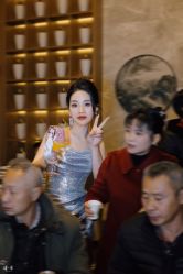 -台湾蔡美月婚纱租赁