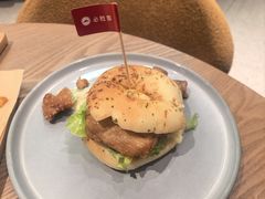 -必胜客(港城新天地店)
