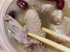 -燕子煨汤(山海关路店)