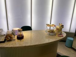 -PE SALON