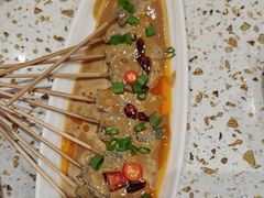 -小董哥烤串·爆汁大油边(故宫店)