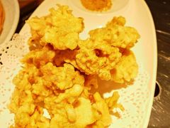 -同蛙阁美蛙鱼头火锅
