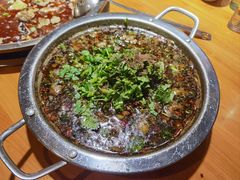 -大众跷脚牛肉馆·非遗传承单位(峨眉山店)