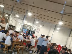 -冶建镜子·老南昌大排档·江西虾王(总店)