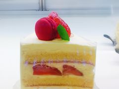 莓果多多-卷心卷意·轻甜蛋糕(新光天地店)