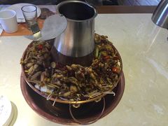 -老佛爷炭火蛙锅直营(清滨路总店)