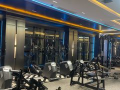 -金摩尔健身游泳(万象城鼎丰大厦店)