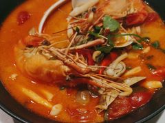 酸辣冬阴功海鲜汤檬粉-美奈小馆·越南料理(中航城君尚购物中心店)
