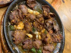 -老东镇啤酒屋海鲜加工·蒸汽海鲜·海鲜烧烤(台东店)