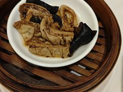 -万龙洲海鲜(大兴绿地缤纷城店)