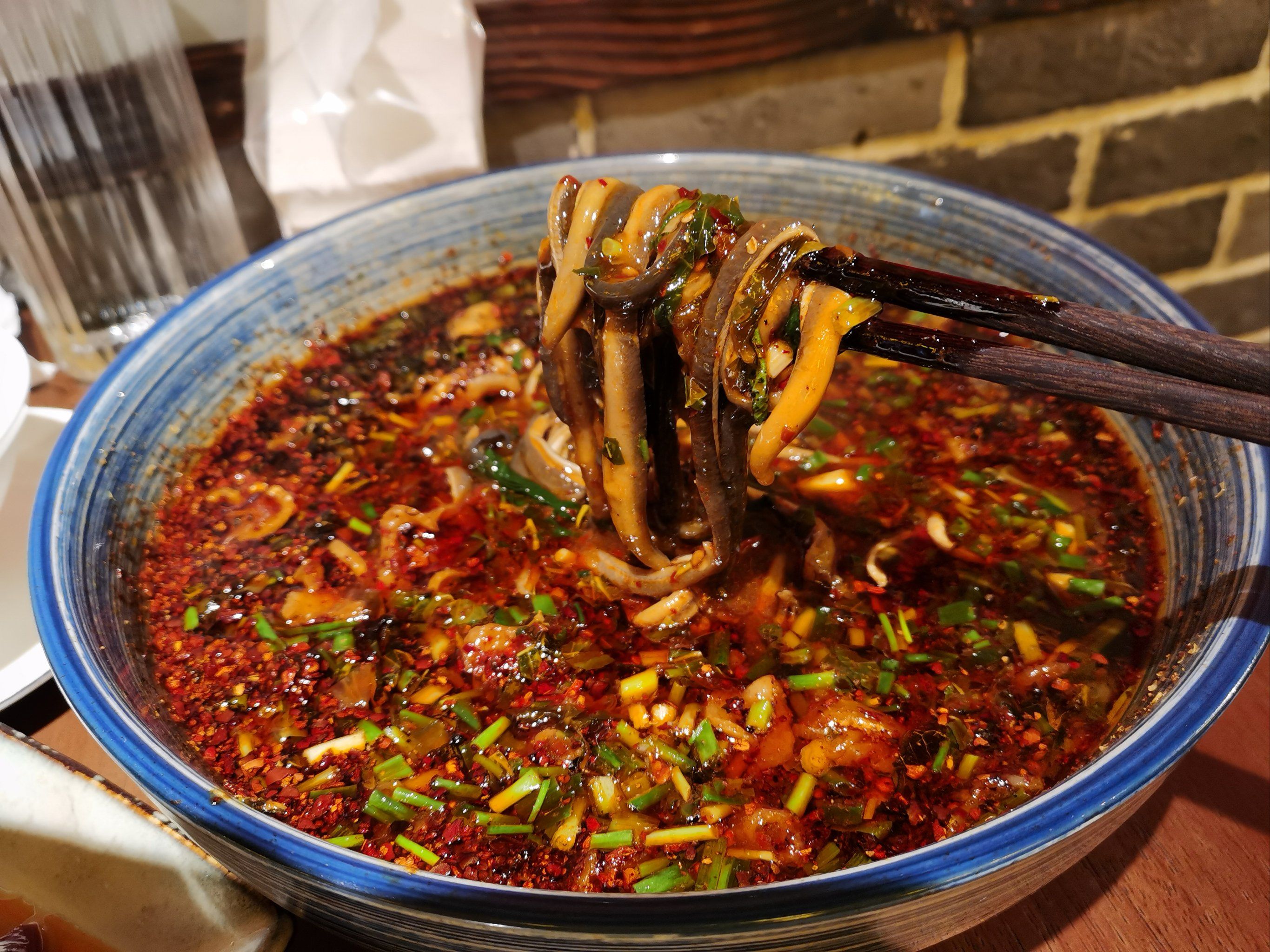 鲜香微辣的乐山川菜