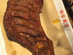烤羊腿-杨家崴子碳缸烧烤(东三马路店)