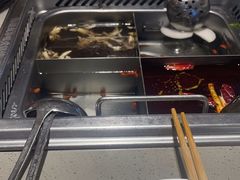 -海底捞火锅(旭辉MALL店)