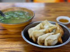 -锅贴大王南翔小笼(临沂二村店)