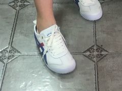 -Onitsuka Tiger(上海久光百货店)