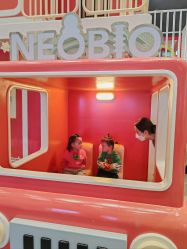 -奈尔宝·儿童乐园·亲子餐厅(华采天地店)