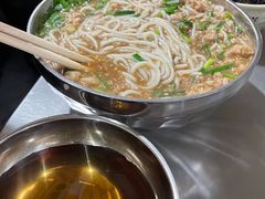-正宗杨记普洱酸醋米线(总店)
