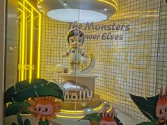 -泡泡玛特POPMART(上海环球港店)